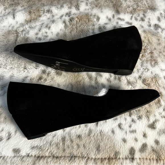 New French Sole Suede Wedge Pumps “Clap” Sz 7 - Picture 7 of 12